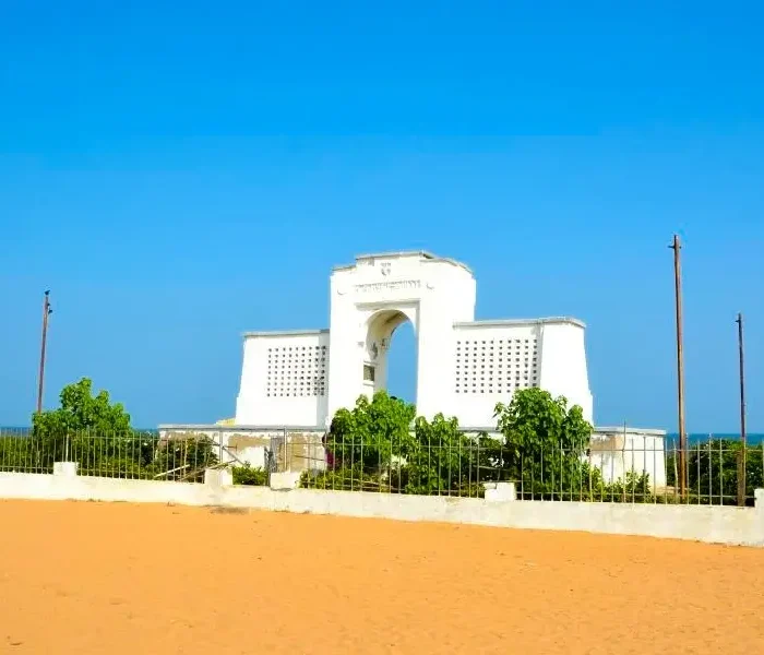 Besant Nagar (Elliot’s) Beach – Cafés, Promenade & Community Vibe